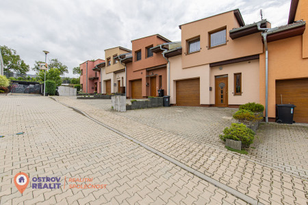 Prodej, rodinný dům s garáží, 204 m2, Vilapark Brodek u Prostějova