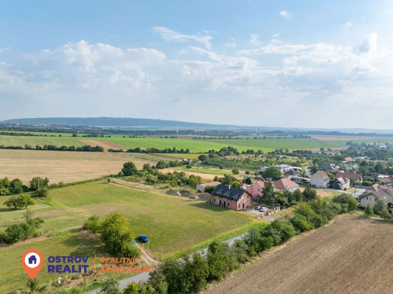 Prodej, Rodinný dům, 6+kk, 2 793 m², Lešany