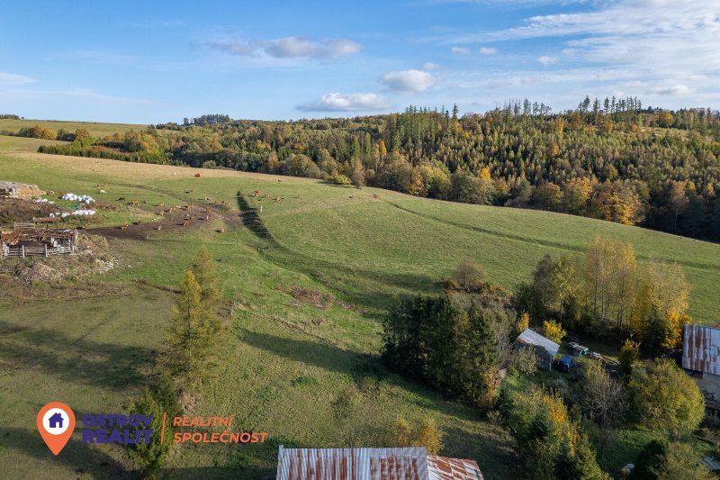 Prodej, rodinný dům, 4898 m2, Sedm Dvorů