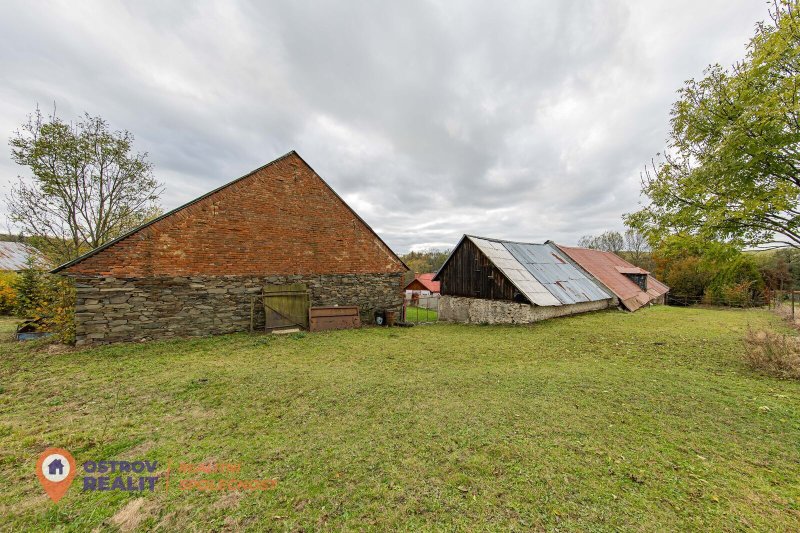 Prodej, rodinný dům, 4898 m2, Sedm Dvorů