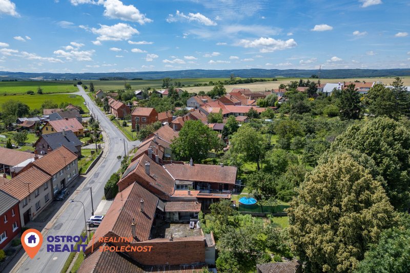 Prodej, řadový rodinný dům, pozemek 709 m2, Ohrozim