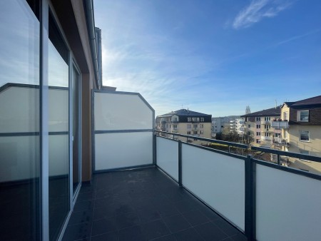 Pronájem, byt 1+kk, 33,4 m2, balkon, Olomouc